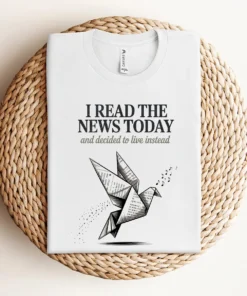 I Read the News Today — 1967 Editorial Rock Heritage Tee